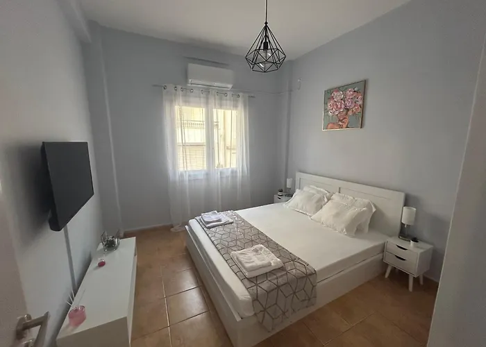 Αktis Apartment 2 Near Airport