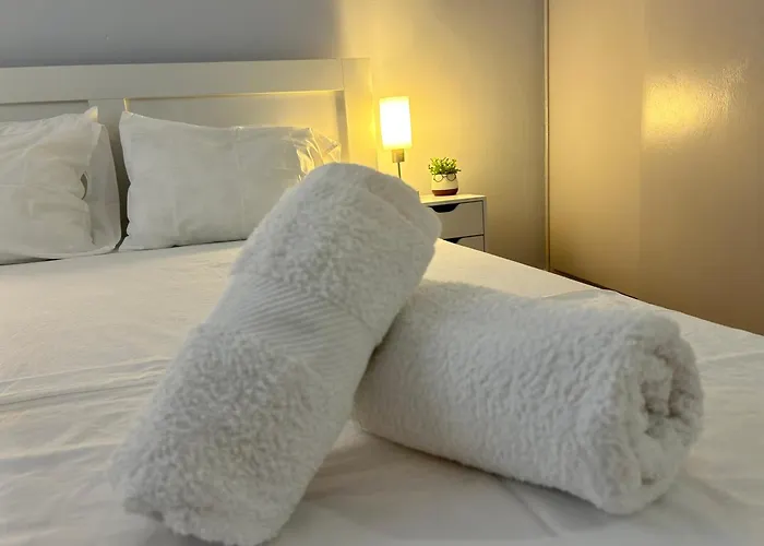 Αktis Apartment 2 Near Airport