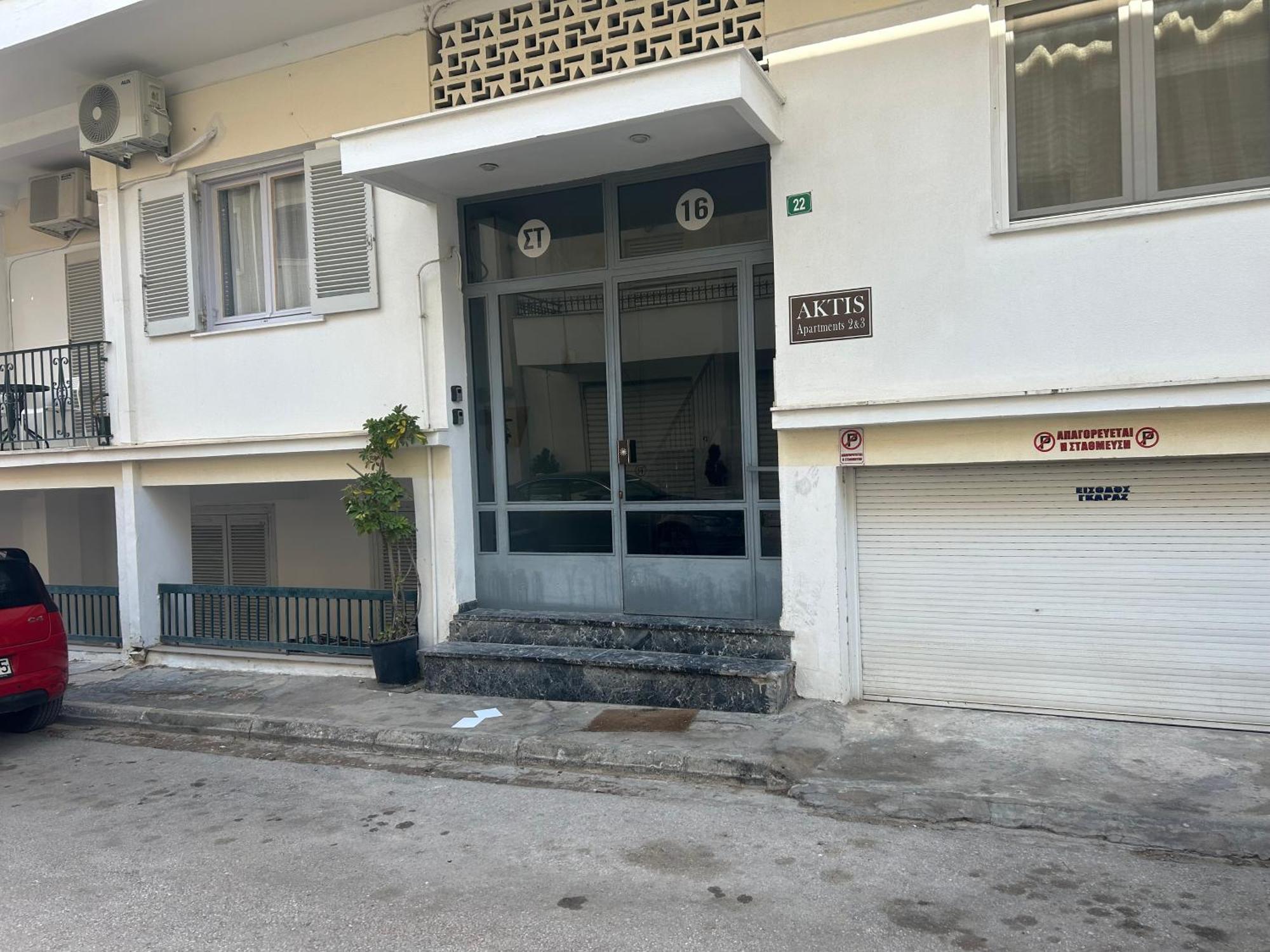 αktis 2 Near Airport * Artemida (Attica)